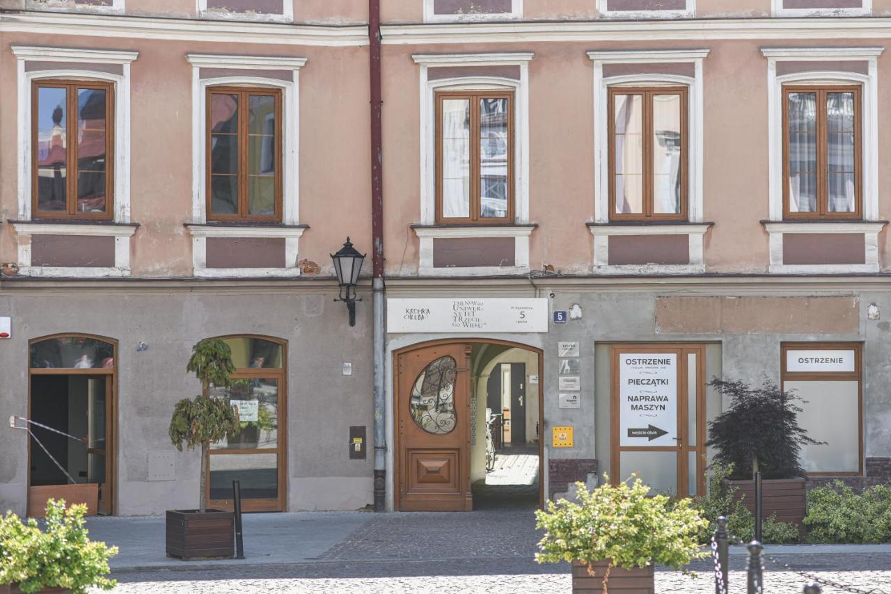 Apartament Plac Kazimierza Wielkiego 5 Tarnów Kültér fotó